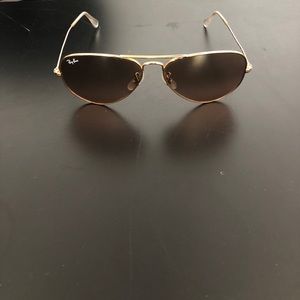 Rayban Aviators sunglasses